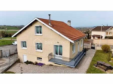 maison de 120 m² à la tour-du-pin