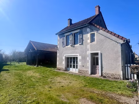 maison de 125 m2 avec jardin et dépendances