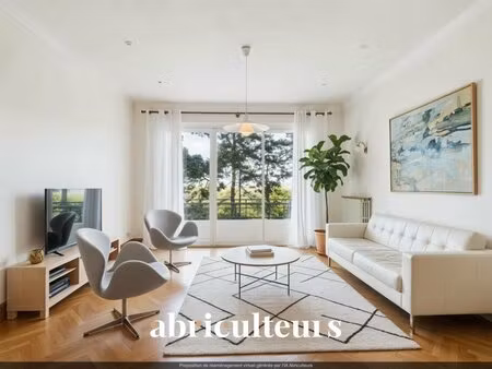 appartement traversant avec grande terrasse et parc arboré  cœur de la croix-rousse