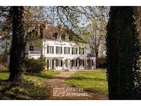 maison patronale sur 9ha avec dépendances aux portes de dole