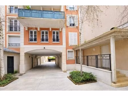 appartement 3 pièces- ecole vétérinaire