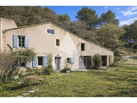 cadenet ancienne bergerie 127 m² garage 50m² parcelle 4400m²