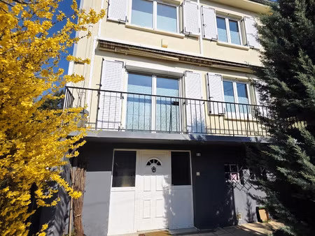 maison de ville lumineuse en impasse  jardin et terrasses à mon