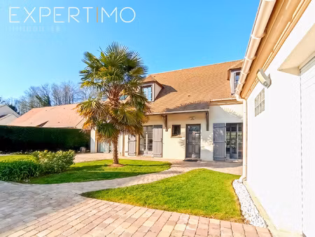 belle maison familiale de 6 pièces sur vaste terrain de 1 41