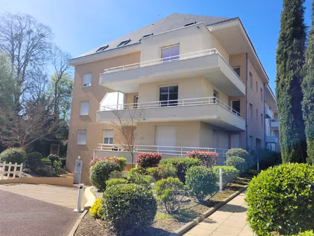 à louer appartement 85 55 m2 avec terrasse résidence gam