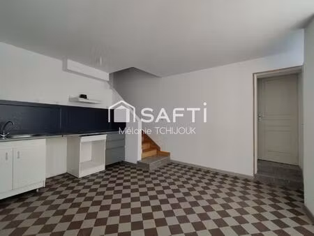 maison 6 pièces - 3 chambres - 2 salles de douche