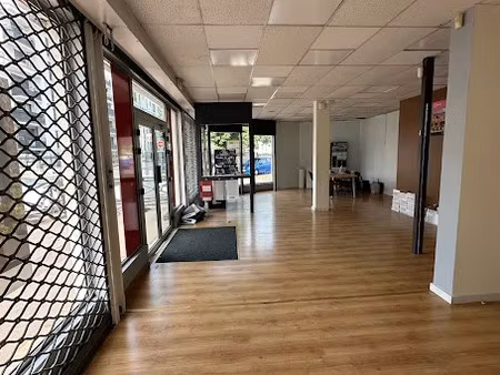 location locaux professionnels 0 pièces 110 m² à savigny-sur-orge (91600)  3 076 €