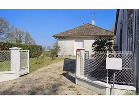 sury-ès-bois (18260)