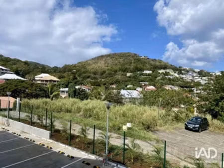 appartement à les trois-îlets (97229)