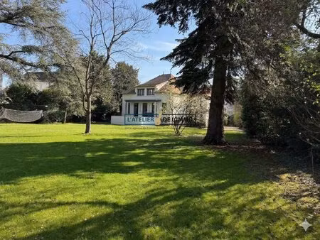 propriété d’exception rénovée à neuf à auxerre - design & prestations haut de gamme...