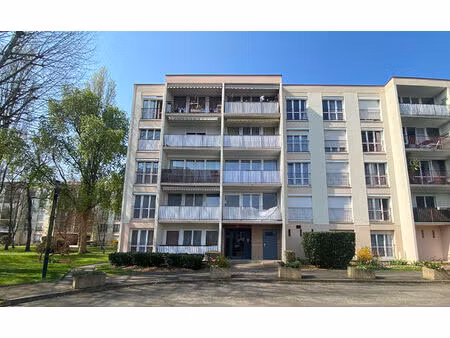 location appartement 2 pièces  40.00m²  yerres