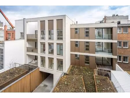 kwalitatief tweeslaapkamerappartement in centrum kortrijk!