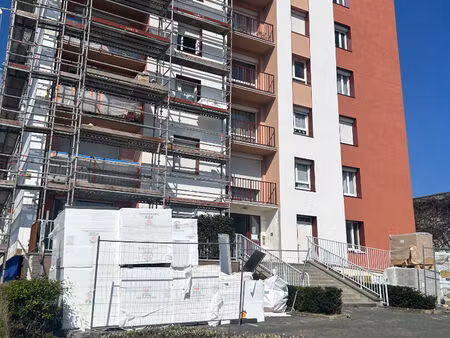 le havre - secteur graville - appartement 2 chambres  ascenseur  balcon  garage et parking