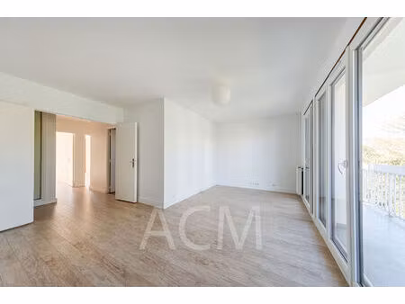 appartement 3 pièces - 2 chambres - cave