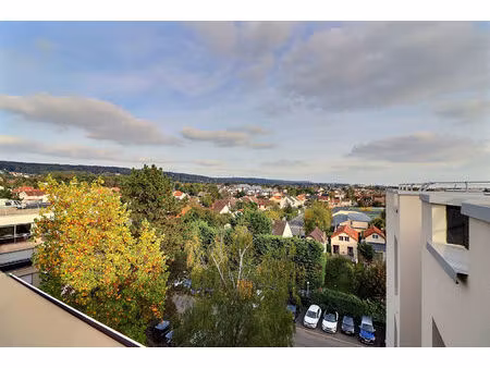 appartement saint leu la foret 3 pièce(s) 69 m2+ place de parking