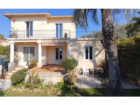 vente maison 7 pièces 140 m² antibes (06160)