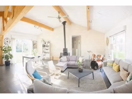 vente maison 7 pièces 151 m² à civrac-en-médoc (33340)  349 000 €