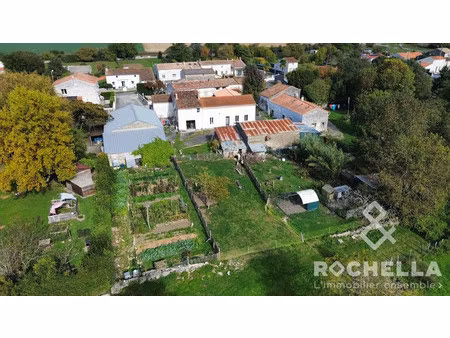 ensemble immobilier 2146 m² avec fort potentiel