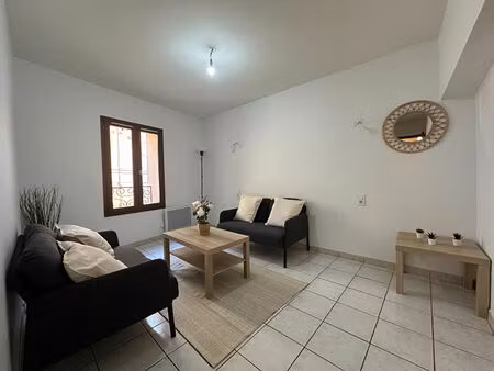 maison de village meublée nissan-lez-ensérune - 2 pièces - 52m²