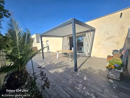 villa de plain pied t5 de 84 m² + souplex habitable de 84 m² ; soit 168 m² sur 234 m² de t