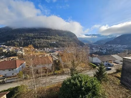 maison f4 avec vue dominante sur saint-claude