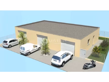 location locaux professionnels 47.7 m² à la palme (11480)  400 €