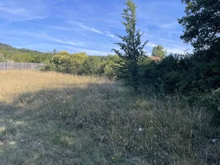 terrain de 2220 m2 sur la commune de saint-martin de valgalgues