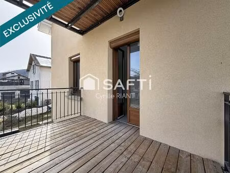 t4 rénové 76 m² – terrasse – 2 parkings – petite copropriété