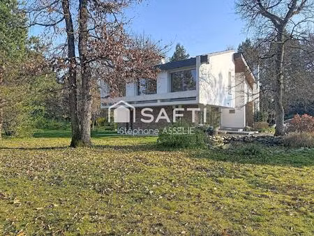maison d’architecte en lisière de forêt