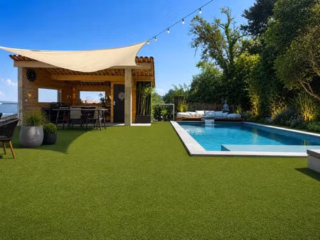 vente maison 6 pièces 200 m² villeneuve (04180)