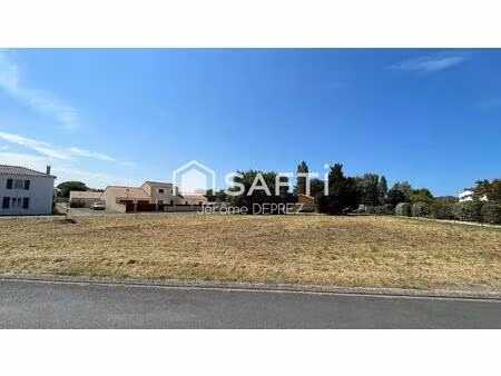 terrain constructible viabilisé 630m² proche bourg