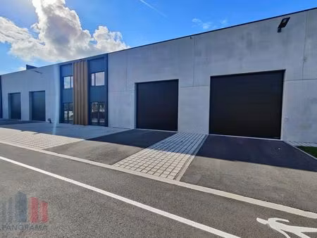 commercieel te huur in oudenburg