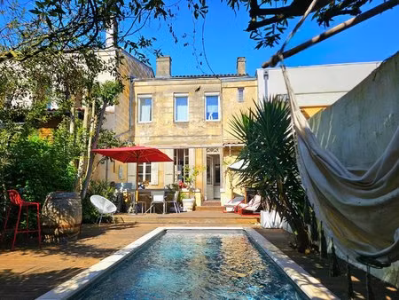 échoppe de 137m2 avec studio indépendant et piscine