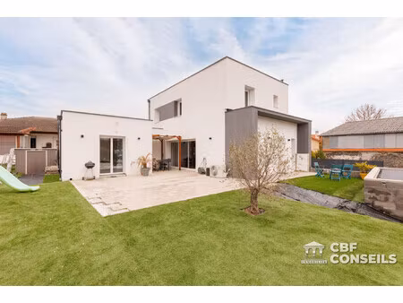 maison comtemporaine