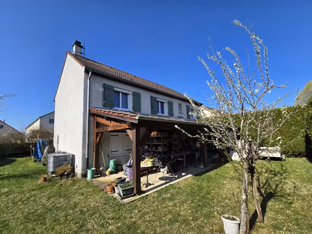 maison sur sous-sol complet au calme à collonges et premiere