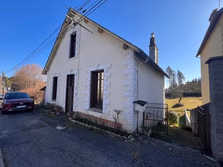 vente maison 5 pièces 94 m² à merlines (19340)  60 280 €