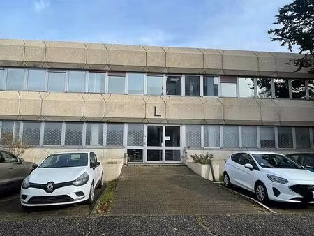 location bureau bruges 400 m²