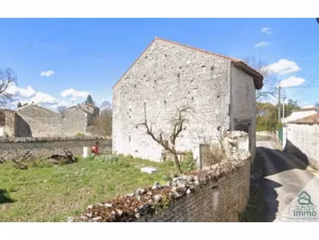 vente maison 1 pièce 95 m² à merignac (16200)  40 000 €