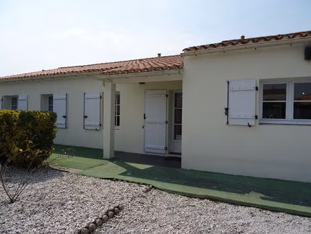 vendee 85   10 minutes sables d'olonne maison plein pied 5 chambres
