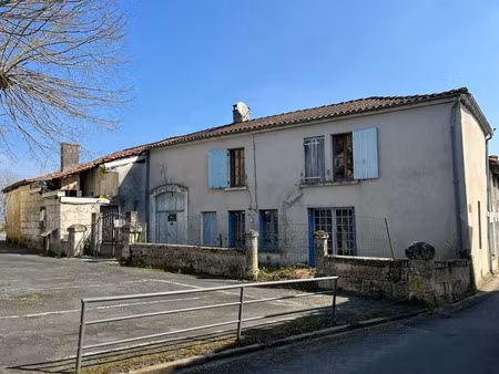 vente maison 3 pièces 180 m² à cherval (24320)  35 000 €