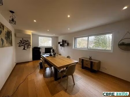 location local d'activités saint-savin 230 m²