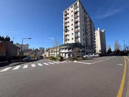orleans gare  appartement 2 pièces 56.53 m2 loi carrez