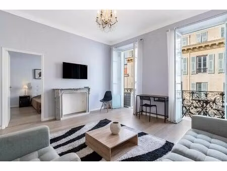 vente appartement de luxe nice 6 pièces 105 m² <meta name="description" content="situé dan