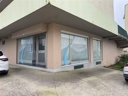 vente commerce brest 130 m²