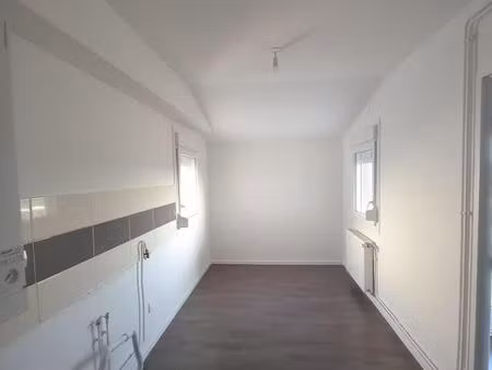 à louer appartement 92 m² – 685 € |macheren