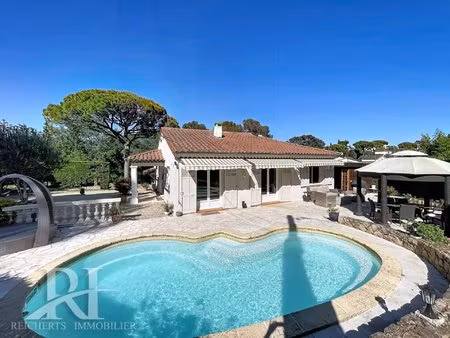 mougins villa individuelle avec piscine