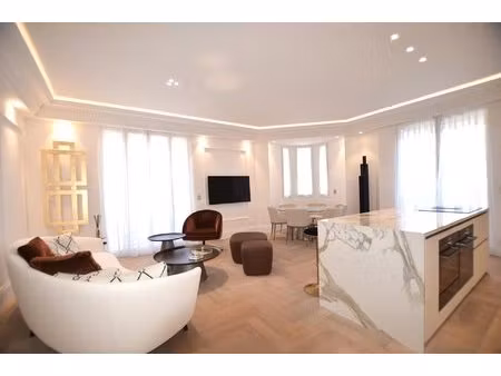 cannes croisette  palais miramr 3 pièces