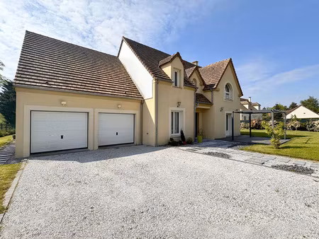 maison/villa de standing à houdan