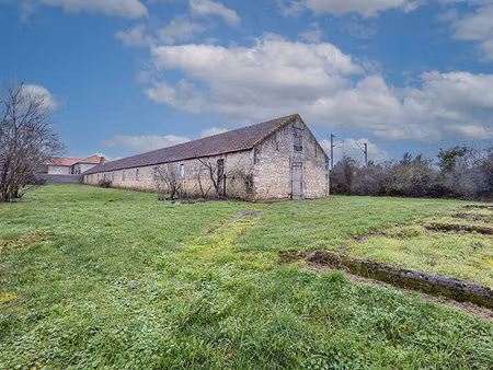 maison 4 pièces 90 m² à vendre / acheter forges 17290 ? | era immobilier