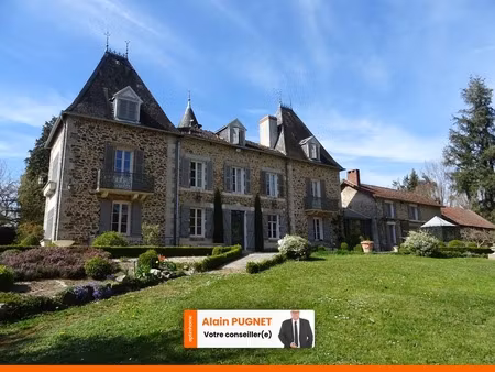 secteur saint hilaire les places proche de nexon en haute vienne magnifique manoir du 17em